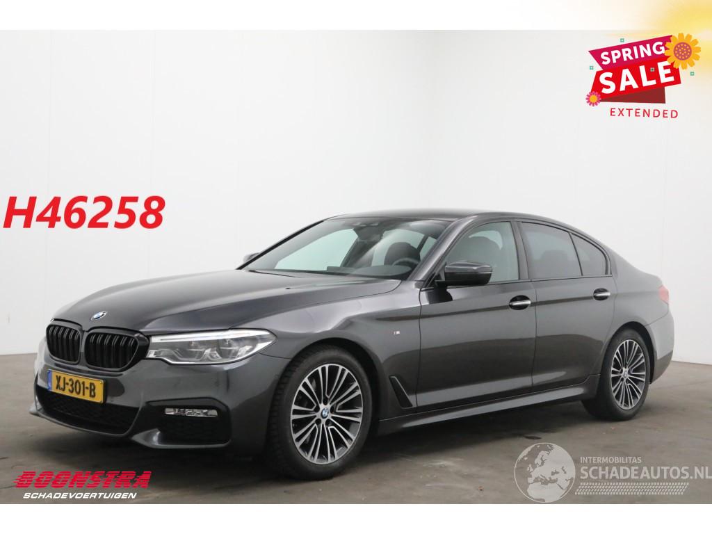 BMW 5-serie 520i M-Sport LED Leder Memory Camera Cruise SHZ
