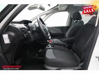 Citroën C4-picasso 1.2 PureTech Live Pano Navi Clima Cruise Camera PDC AHK 76.519 km! picture 18