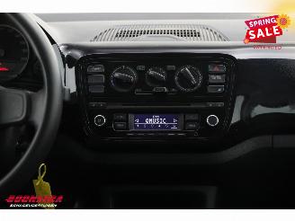Volkswagen Up! 1.0 move up! 5-DRS BlueMotion Airco 158.229 km! picture 14