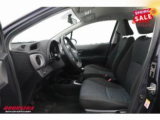 Toyota Yaris 1.0 VVT-i Aspiration Airco Camera AHK 67.935 km! picture 18
