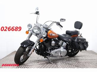 damaged motor cycles Harley-Davidson  FLSTC Heritage Softail Classic 9.619 Mijl! 2016/7