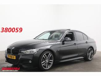 skadebil auto BMW 3-serie 330i Aut. M-Sport Edition LED Leder Cruise SHZ PDC 2019/3