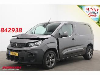 damaged commercial vehicles Peugeot Partner 1.5 BlueHDI Asphalt Leder Apple/Android Clima Cruise PDC AHK 2020/1