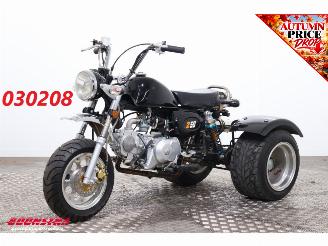 bruktbiler motor Honda  Monkey Trike 125cc 2000/3