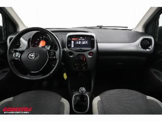 Toyota Aygo 1.0 VVT-i x-play limited Apple/Android Cruise Camera picture 11