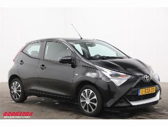 Toyota Aygo 1.0 VVT-i x-play limited Apple/Android Cruise Camera picture 2