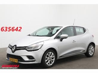Voiture accidenté Renault Clio 0.9 TCe Intens Navi Clima Cruise PDC 2018/6
