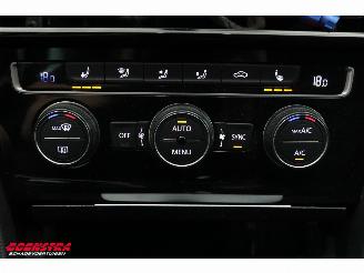 Volkswagen Golf 2.0 TDI 150 PK Highline R-line LED ACC Leder Apple/Android SHZ picture 15
