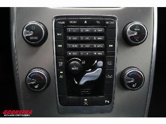 Volvo V-70 2.0 D4 Momentum AUT Schuifdak Leder Cruise Navi SHZ AHK picture 16