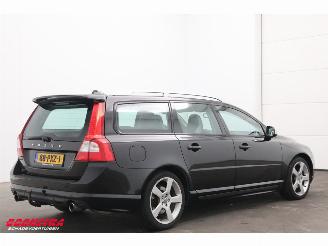 Volvo V-70 2.0T Aut. R-Edition Clima Navi Cruise SHZ PDC AHK HighPerf.Audio picture 3