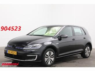 Voiture accidenté Volkswagen e-Golf ACC Navi Apple Android PDC 2017/12