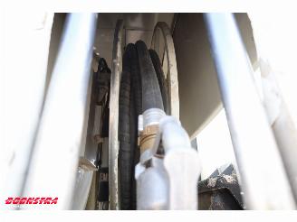 Renault Kerax 380.19 4X4 Manual 2x6400L Kraftstoff Blatt/Blatt Euro 5 picture 14