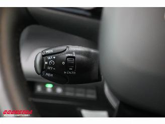 Citroën Berlingo 1.2 PureTech Feel Rolstoelinrichting Navi Airco Cruise PDC 3.233 km! picture 18