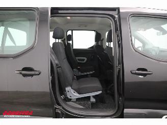 Citroën Berlingo 1.2 PureTech Feel Rolstoelinrichting Navi Airco Cruise PDC 3.233 km! picture 10