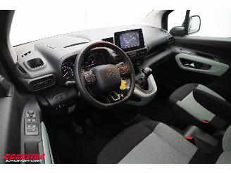 Citroën Berlingo 1.2 PureTech Feel Rolstoelinrichting Navi Airco Cruise PDC 3.233 km! picture 15