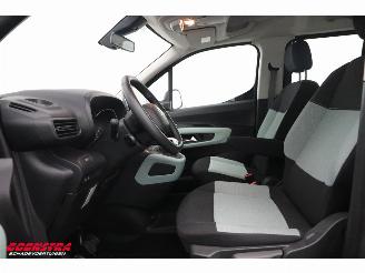 Citroën Berlingo 1.2 PureTech Feel Rolstoelinrichting Navi Airco Cruise PDC 3.233 km! picture 14