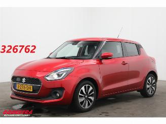 krockskadad bil auto Suzuki Swift 1.2 Stijl Smart Hybrid LED ACC Navi Clima Camera SHZ 2020/7