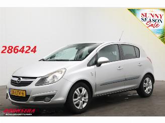Vaurioauto  passenger cars Opel Corsa 1.2-16V Aut. '111' Edition Airco Cruise 94.567 km! 2010/6