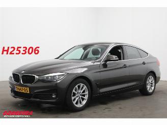 Vaurioauto  passenger cars BMW 3-serie GT 318d AUT Clima Cruise Camera SHZ PDC 97.001 km! 2018/9