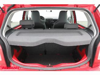 Volkswagen Up! 1.0 move up! BlueMotion 5-DRS 98.606 km! picture 16