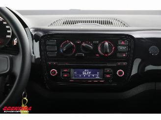 Volkswagen Up! 1.0 move up! BlueMotion 5-DRS Airco 158.616 km! picture 9