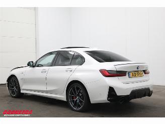 BMW 3-serie 330e M-Sport Cruise Navi Leder Schuifdak Camera Apple/Android SHZ AHK PDC picture 4
