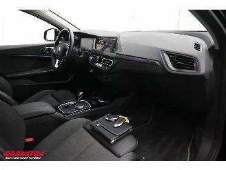 BMW 1-serie 118i Aut. Sport Line Navi Camera Virtual SHZ LrHZ PDC 85.887 km! picture 15