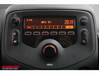Toyota Aygo 1.0 VVT-i x-fun Teilediebstahl Airco Bluetooth picture 20