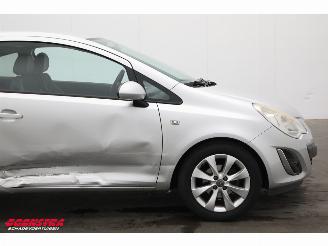Opel Corsa 1.4-16V Anniversary Edition 3-drs Airco Navi Bluetooth PDC picture 6