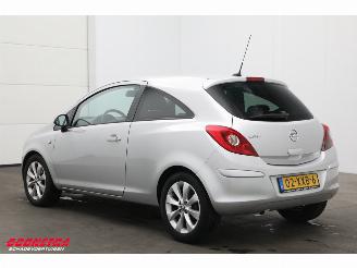Opel Corsa 1.4-16V Anniversary Edition 3-drs Airco Navi Bluetooth PDC picture 4