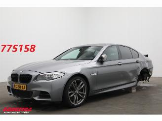 BMW 5-serie M550xd MOTOR=OK Schuifdak Leder Memory HUD Camera SHZ picture 1