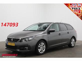 ojeté vozy osobní automobily Peugeot 308 SW 1.2 PureTech Active Pano Navi Cruise Clima Apple/Android PDC 2018/5