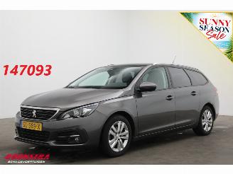 ojeté vozy osobní automobily Peugeot 308 SW 1.2 PureTech Active Pano Navi Cruise Clima Apple/Android PDC 2018/5