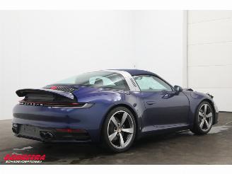Porsche 911 992 Targa 4 PDK PDLS PADM Lift Bose Sport Chrono Leder Camera SHZ 5.835 km! picture 3