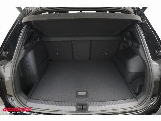 Volkswagen Tiguan 1.5 eHybrid Life LED ACC Apple/Android Camera LRHZ 10 km!! picture 35