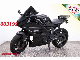 begagnad bil motor Yamaha  YZF-R7 35 KW ABS LED Shark 8.654 km! 2024/4