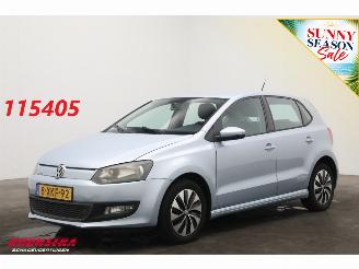 krockskadad bil auto Volkswagen Polo 1.4 TDI BlueMotion 5-DRS Navi Airco Cruise PDC AHK 2014/8