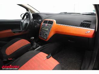 Fiat Punto 1.2-16V SportSound Airco LMV APK-2027 picture 6