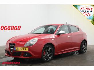 Unfallwagen Alfa Romeo Giulietta 1.7 TBi Quadrifoglio Verde Navi Clima Cruise AHK 2011/4