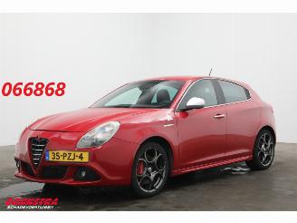Coche accidentado Alfa Romeo Giulietta 1.7 TBi Quadrifoglio Verde Navi Clima Cruise AHK 2011/4