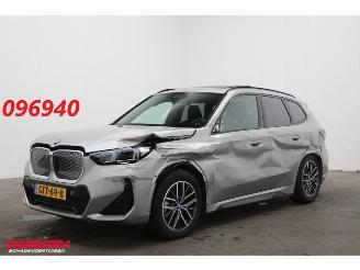 skadebil auto BMW iX1 eDrive20 67 kWh M Sport ACC Navi H/K Memory SHZ Virtual 360° PDC 2024/11