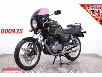 krockskadad bil auto Honda XBR 500 1988 1988/3