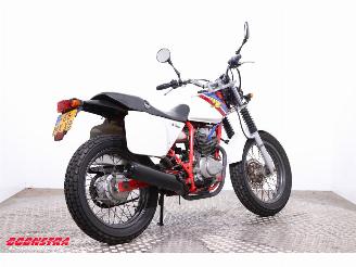 Honda  Ftr 223 BY 2000 picture 3