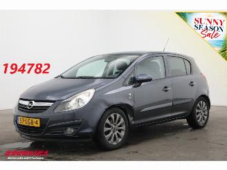 krockskadad bil auto Opel Corsa 1.2-16V '111' Edition 5-drs Airco Cruise 57.145 km! 2010/4