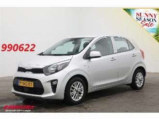 Damaged car Kia Picanto 1.0 DPi DynamicLine Cruise Airco Camera DAB 2022/10