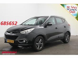 ocasión turismos Hyundai Ix35 1.6i GDI Business Edition Cruise Clima SHZ Navi Camera PDC 2014/12