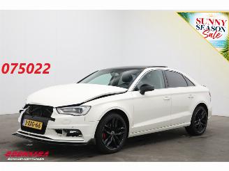 skadebil auto Audi A3 Limousine 1.6 TDI Ambiente Pro Line Plus Schuif/kantel Clima Cruise Navi PDC 2014/11