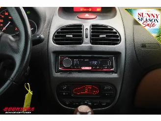 Peugeot 206 CC 1.6-16V Roland Garros Hardtop Clima Leder picture 8
