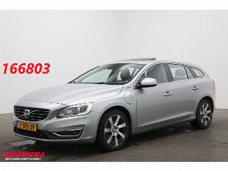 Gebrauchtwagen PKW Volvo V-60 2.4 D6 AWD Plug-In Hybrid Summum Glasdak Navi Memory Leder SHZ Camera PDC AHK 2013/9