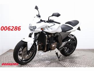 damaged passenger cars Kawasaki Z 750  2004/2